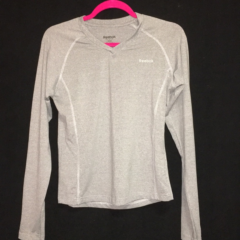 Reebok athletic long sleeve like new